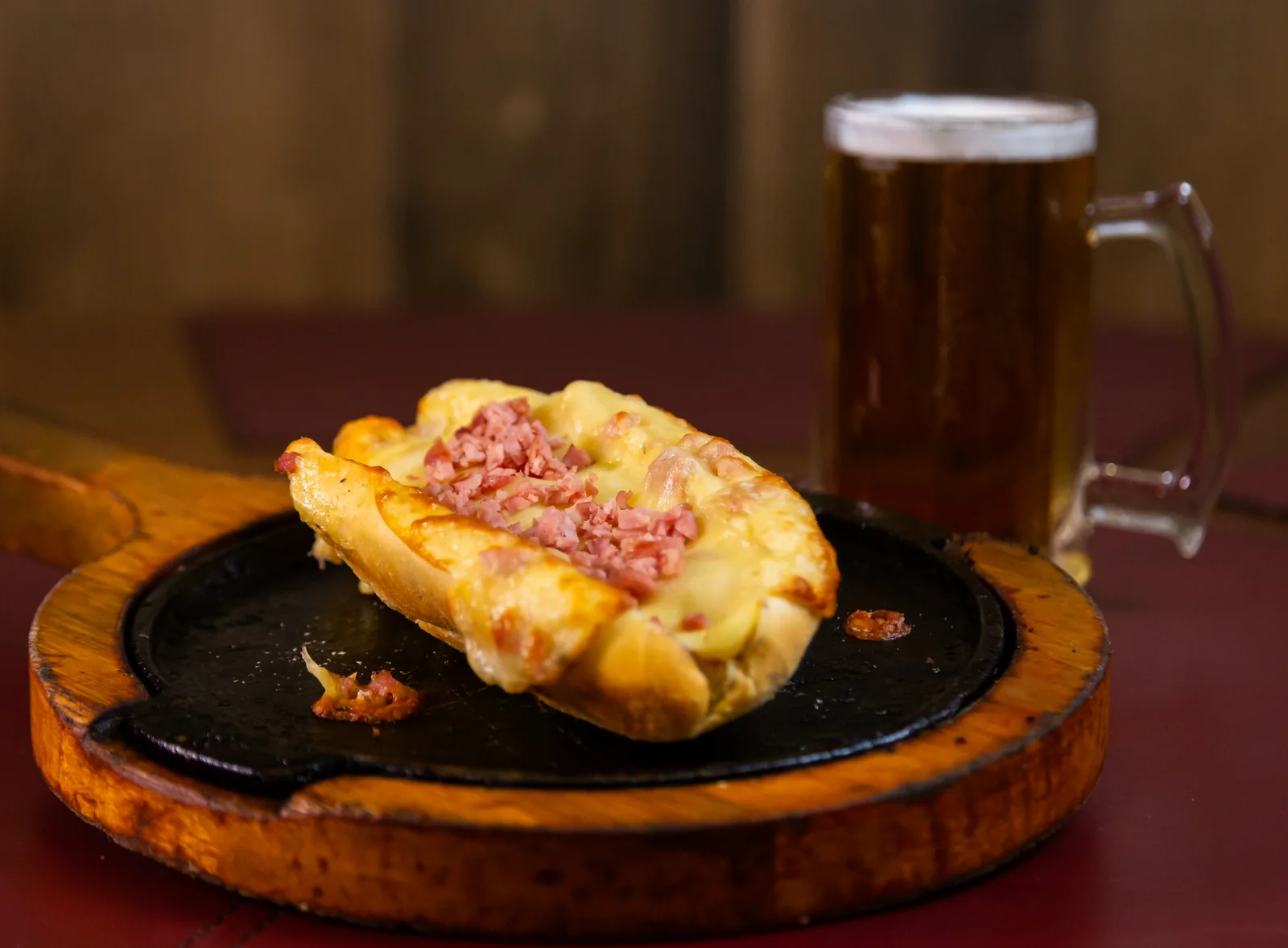 Pão de Alho com Linguiça