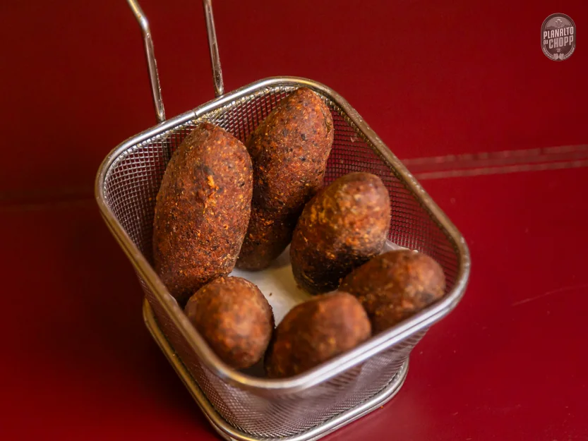 Porção de Bolinho de Feijoada